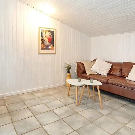 Holiday home Xxv *